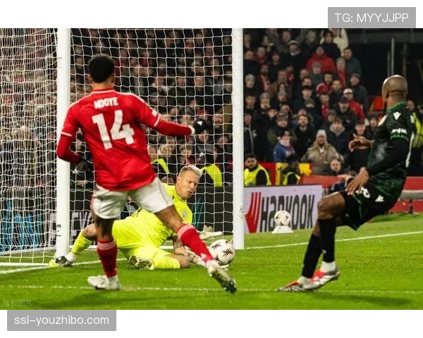 诺丁汉森林公布伤病名单，两名主力中场缺阵影响拦截硬度